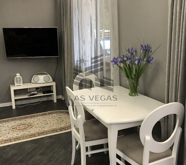 Сдаётся 1-комнатная квартира, 41 м²