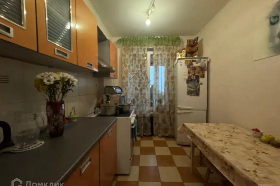 Сдаётся комната в 3-комн. квартире, 14 м²