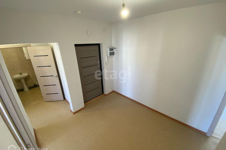 Продаётся 3-комнатная квартира, 65 м²
