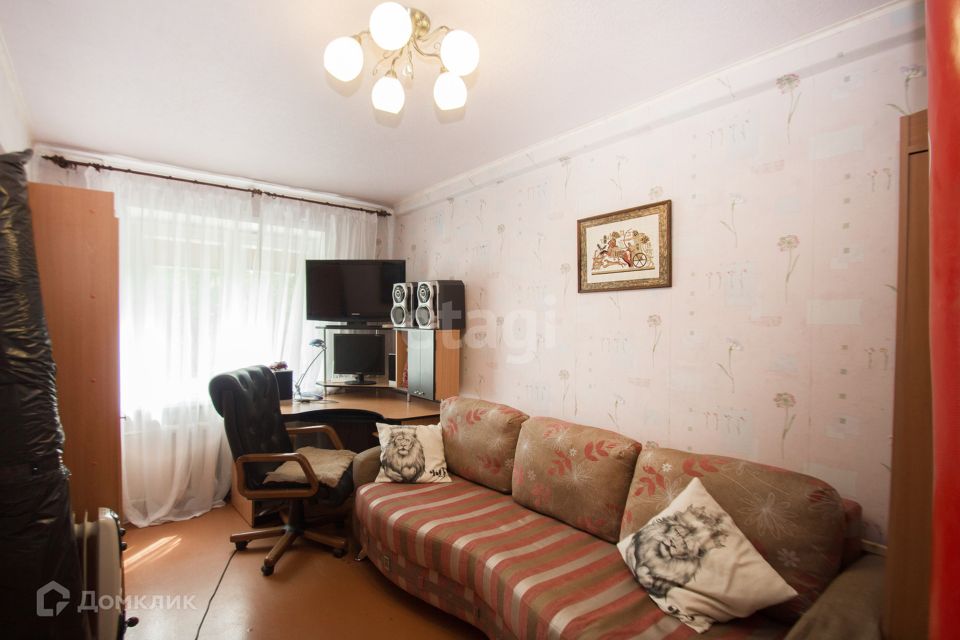 Продаётся 3-комнатная квартира, 62.5 м²