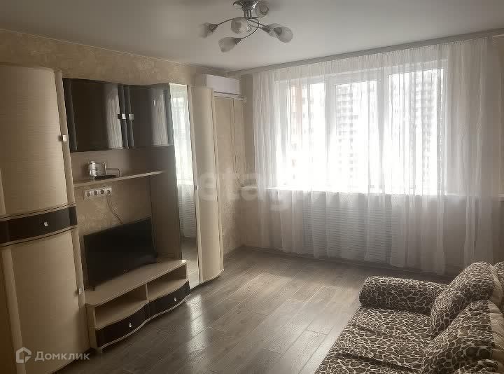 Сдаётся 1-комнатная квартира, 41 м²