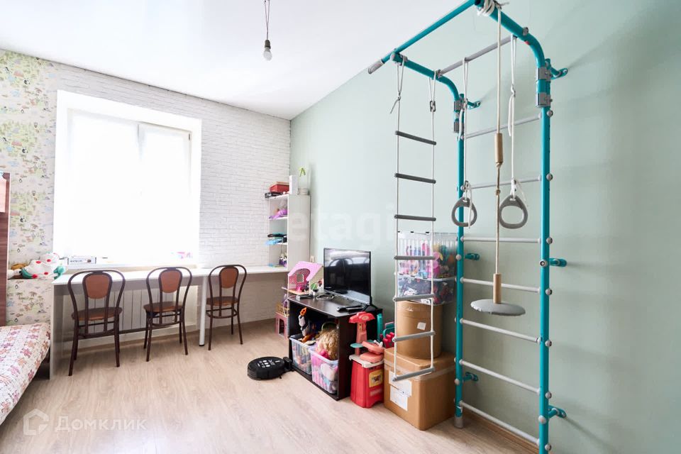 Продаётся 2-комнатная квартира, 61.7 м²