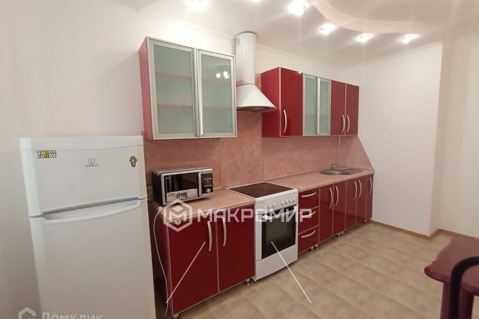 Сдаётся 1-комнатная квартира, 55 м²