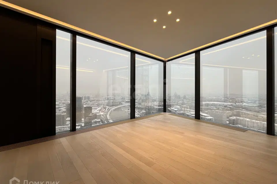 Продаётся 3-комнатная квартира, 103.9 м²