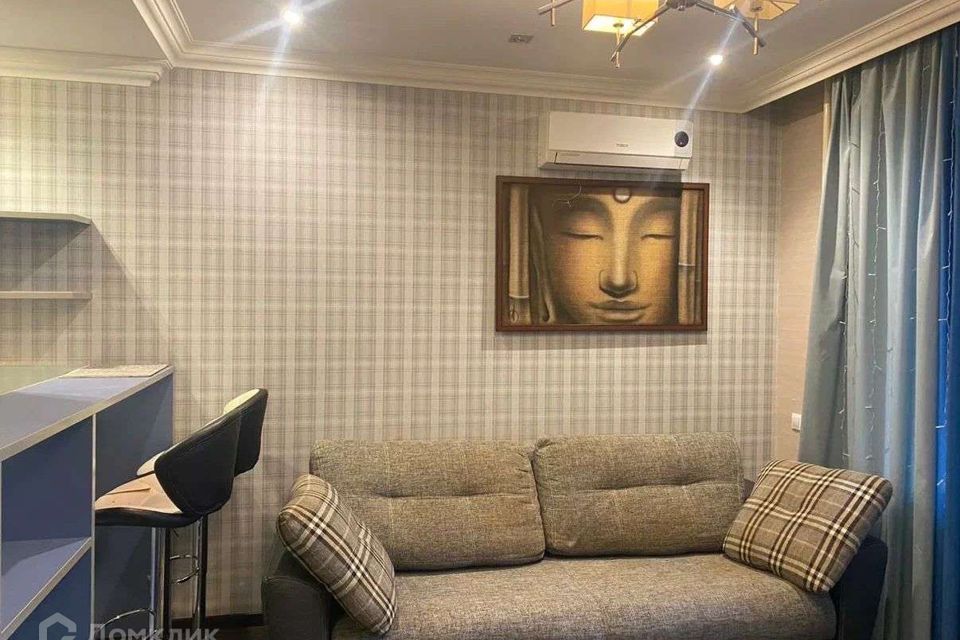 Продаётся 1-комнатная квартира, 53.4 м²
