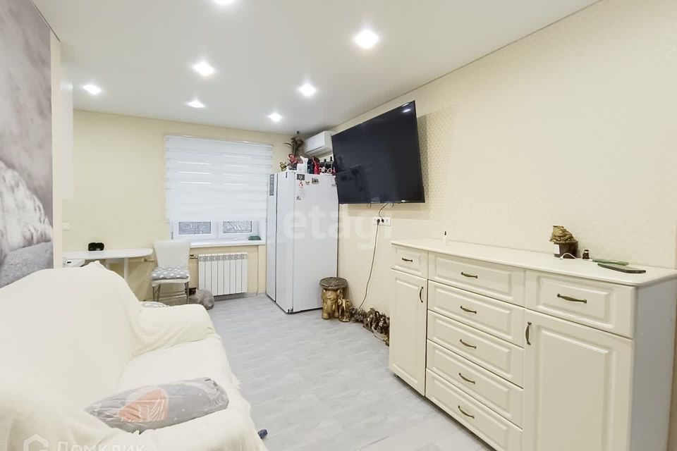 Продаётся 3-комнатная квартира, 57.2 м²