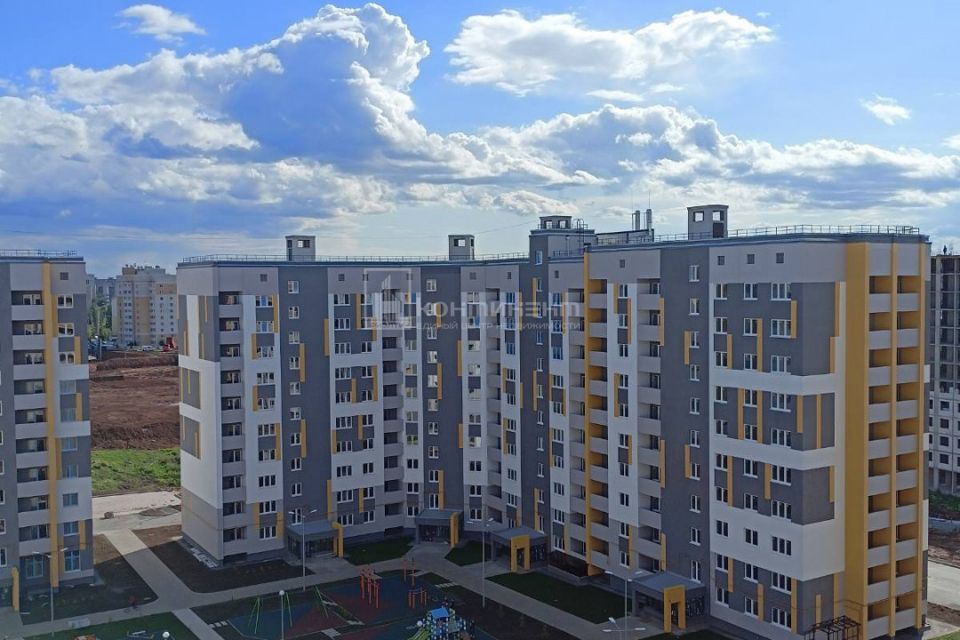 Продаётся 1-комнатная квартира, 41 м²