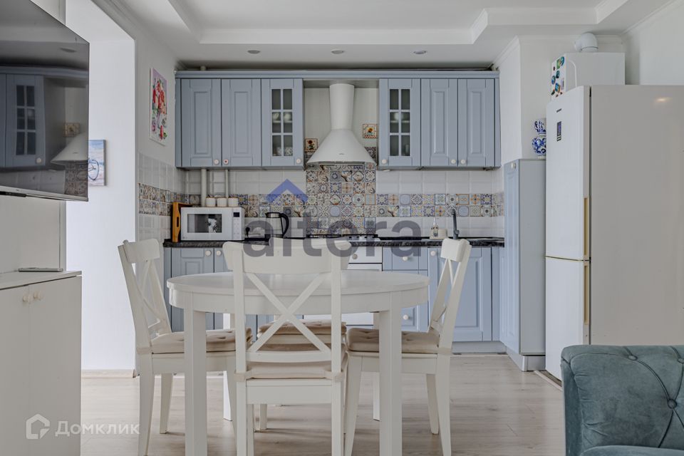 Продаётся 1-комнатная квартира, 46 м²