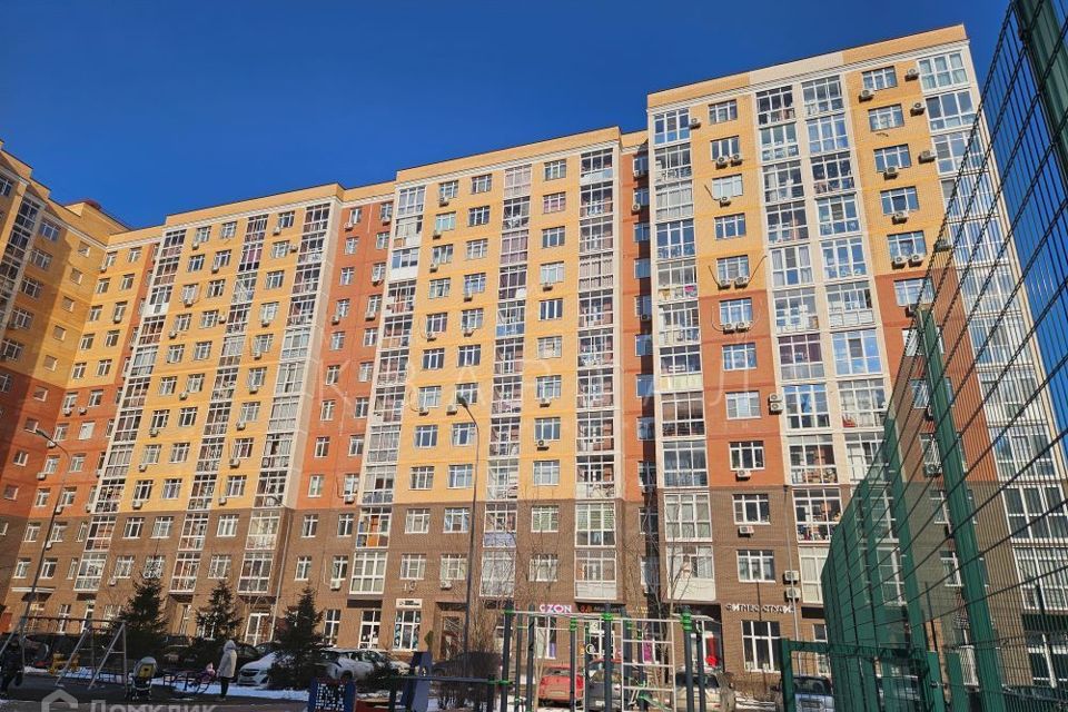 Продаётся 1-комнатная квартира, 41.3 м²