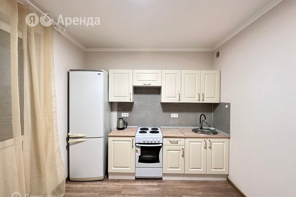 Сдаётся 1-комнатная квартира, 43 м²