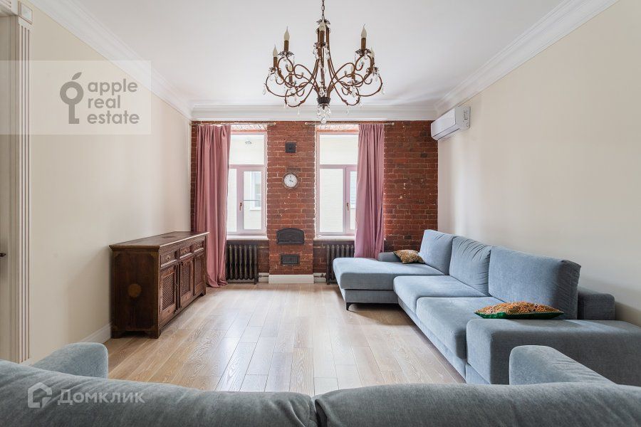 Сдаётся 4-комнатная квартира, 100 м²