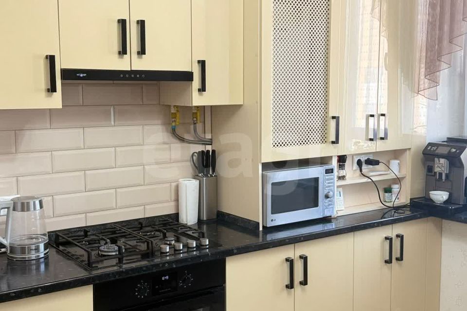 Продаётся 2-комнатная квартира, 60 м²