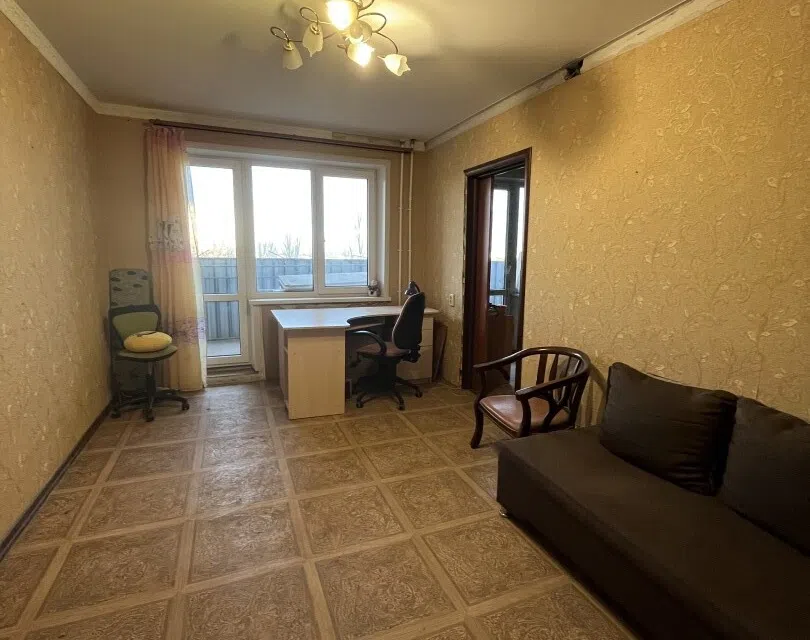 Продаётся 3-комнатная квартира, 57.3 м²
