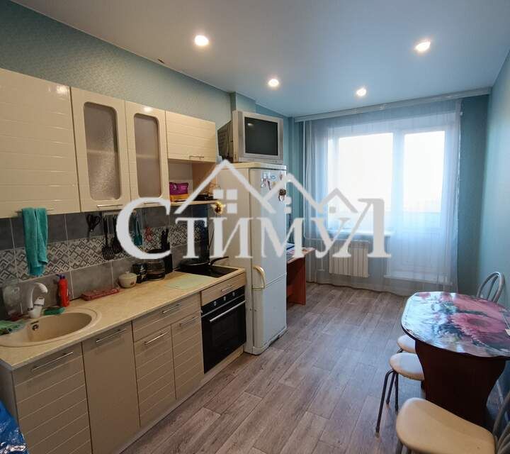 Продаётся 1-комнатная квартира, 41.2 м²