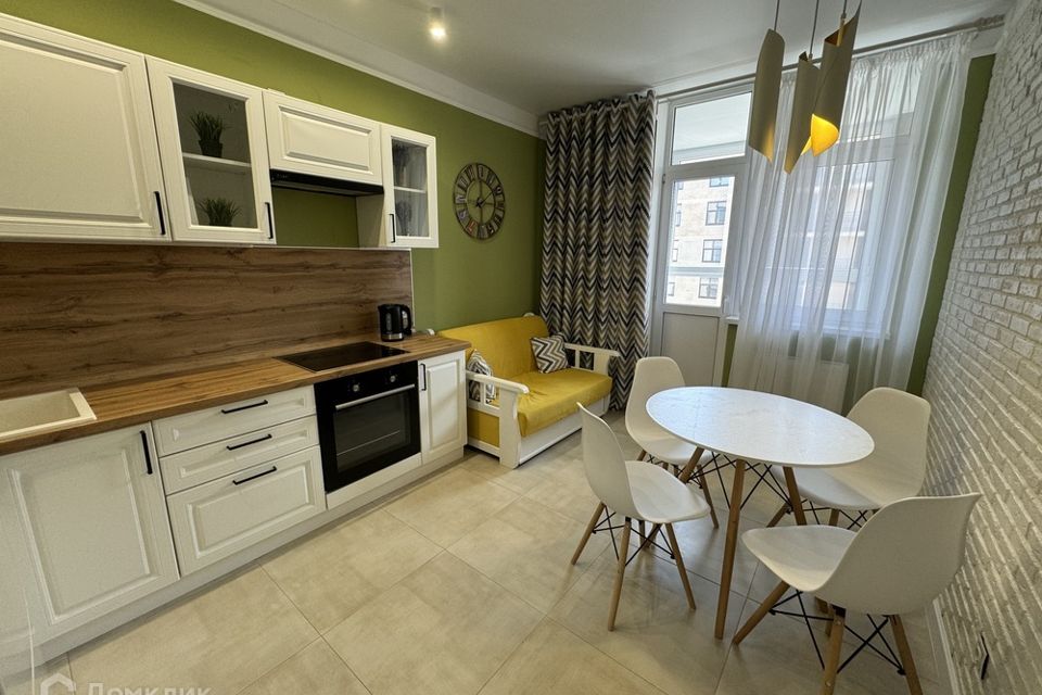 Продаётся 1-комнатная квартира, 48 м²