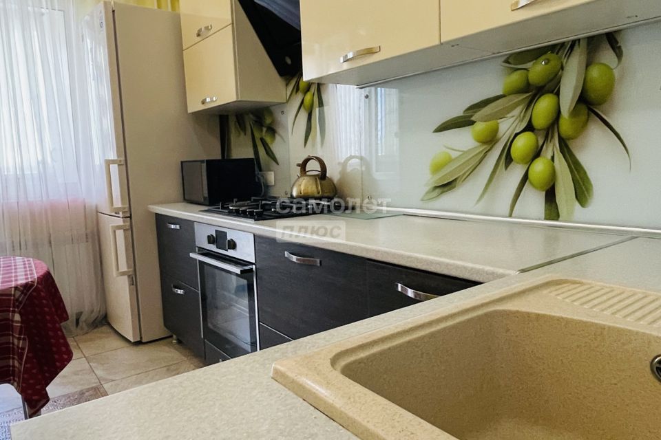 Продаётся 3-комнатная квартира, 70 м²