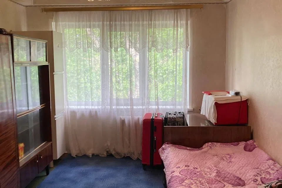 Продаётся 3-комнатная квартира, 59.2 м²