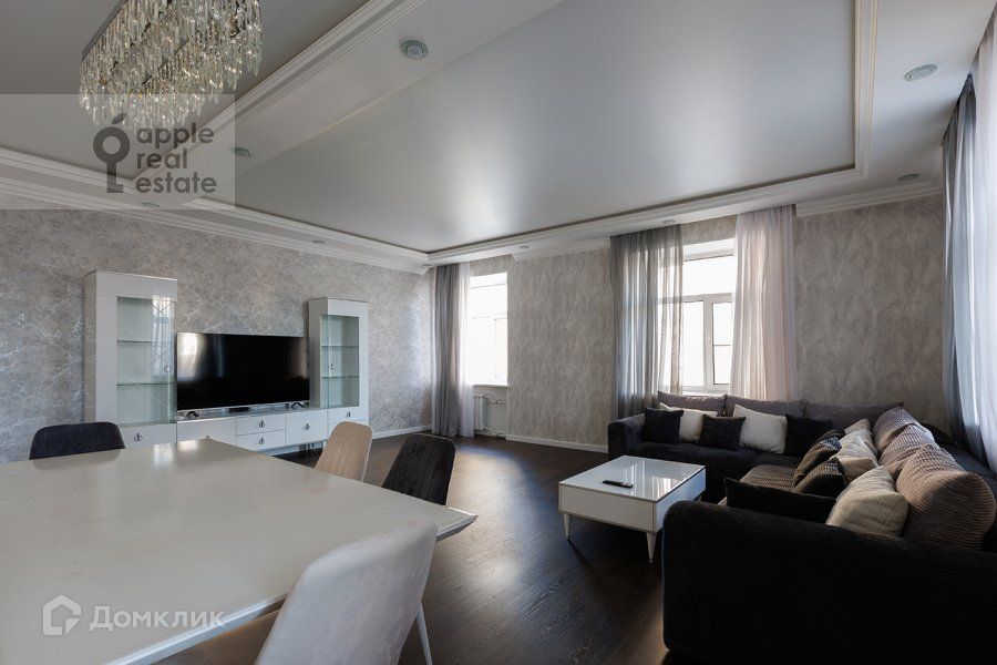 Сдаётся 4-комнатная квартира, 135 м²