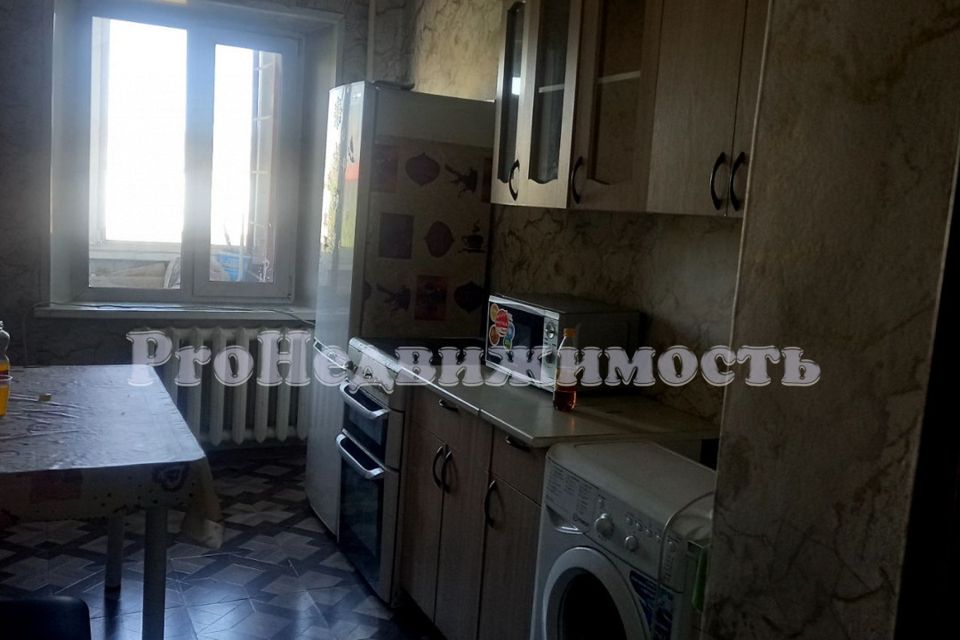 Сдаётся 3-комнатная квартира, 57 м²