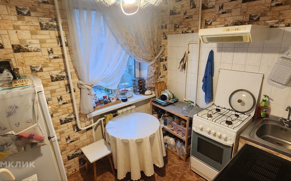 Продаётся 2-комнатная квартира, 43.8 м²