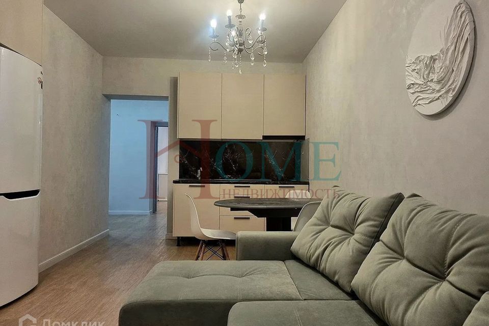 Сдаётся 1-комнатная квартира, 52 м²