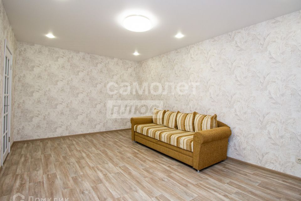 Продаётся 1-комнатная квартира, 40.2 м²