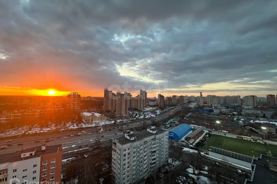 Продаётся 3-комнатная квартира, 118 м²