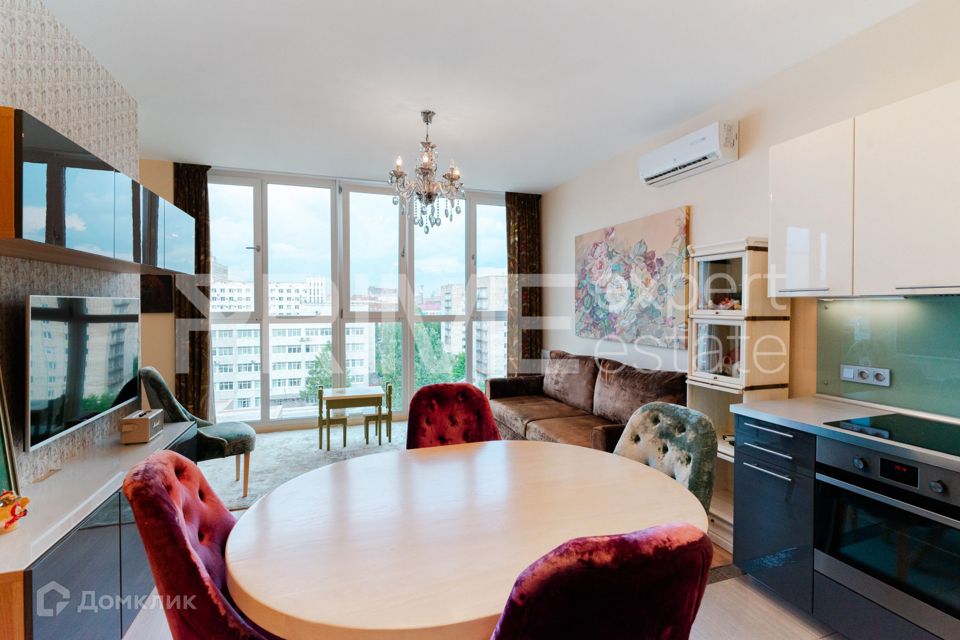 Продаётся 3-комнатная квартира, 80 м²