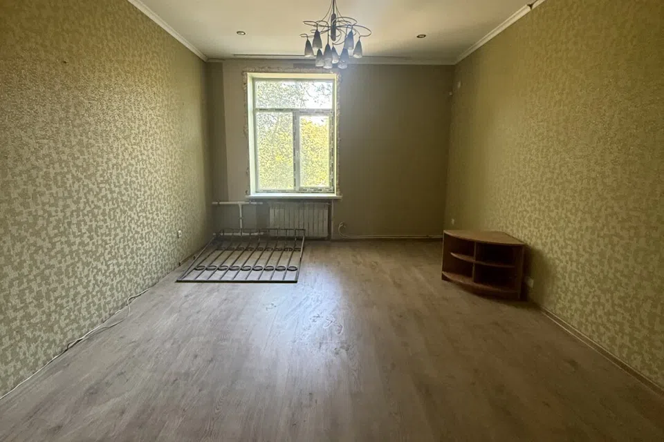 Продаётся 3-комнатная квартира, 82.5 м²