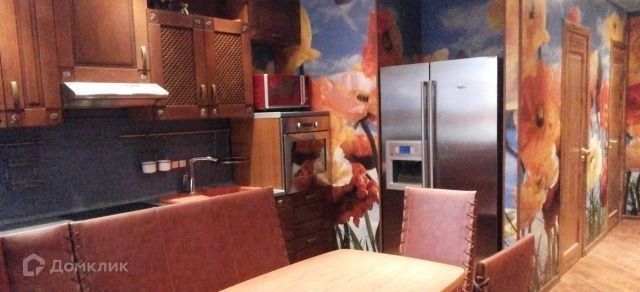 Продаётся 3-комнатная квартира, 82 м²