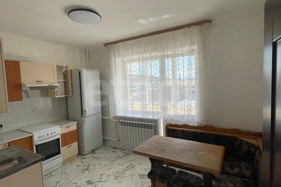 Продаётся 1-комнатная квартира, 46 м²