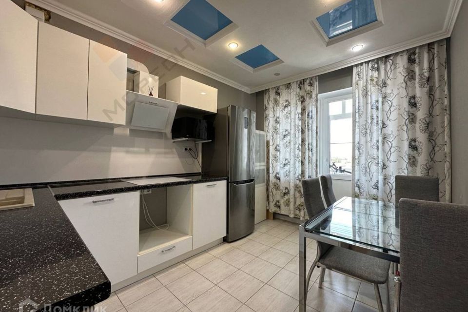 Продаётся 1-комнатная квартира, 40.3 м²