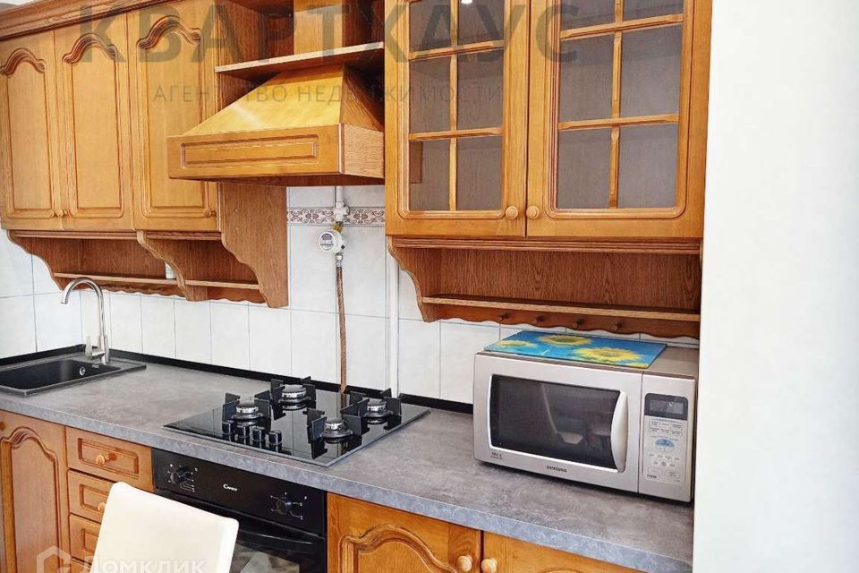 Продаётся 2-комнатная квартира, 52.7 м²