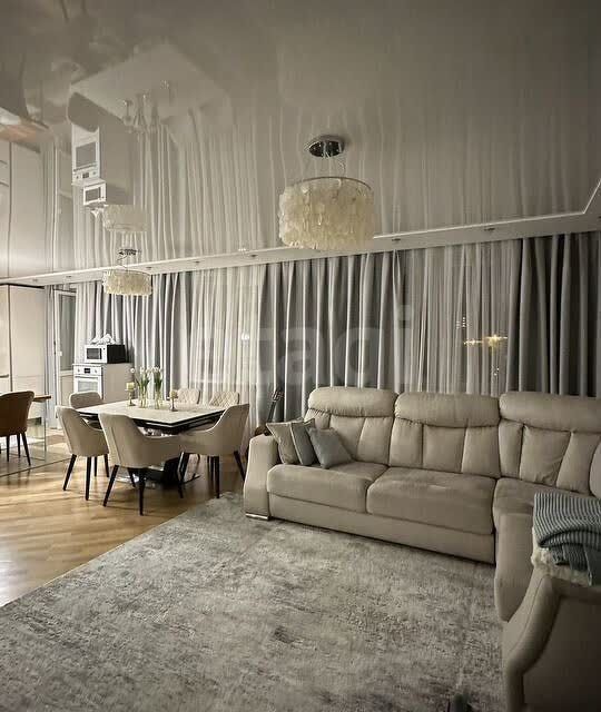 Продаётся 3-комнатная квартира, 103 м²