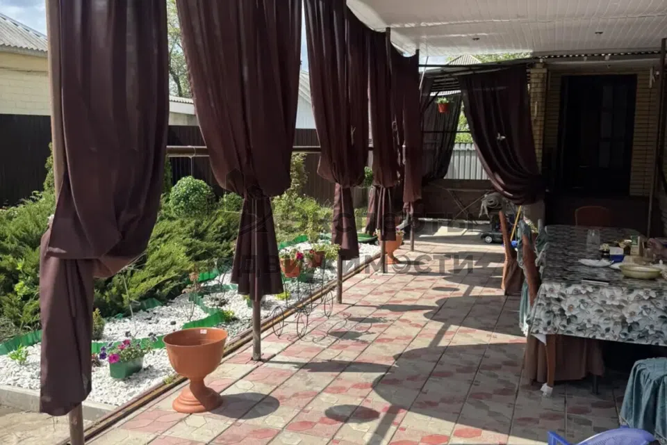 Продаётся 1-этажный дом, 105 м²