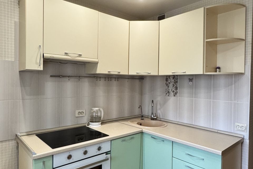 Продаётся 3-комнатная квартира, 55.8 м²