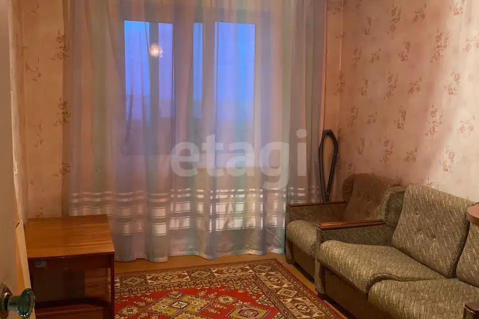 Продаётся 3-комнатная квартира, 63.8 м²