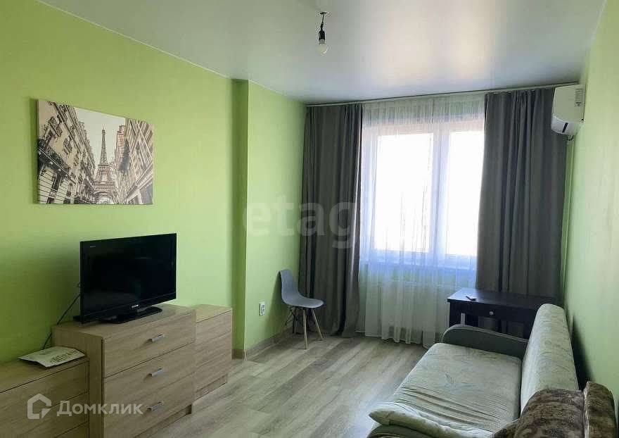 Сдаётся 1-комнатная квартира, 40 м²