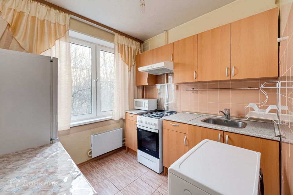 Продаётся 1-комнатная квартира, 33 м²