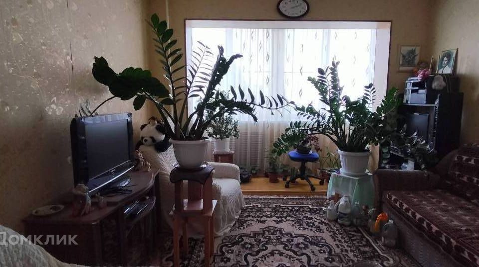 Продаётся 4-комнатная квартира, 73 м²