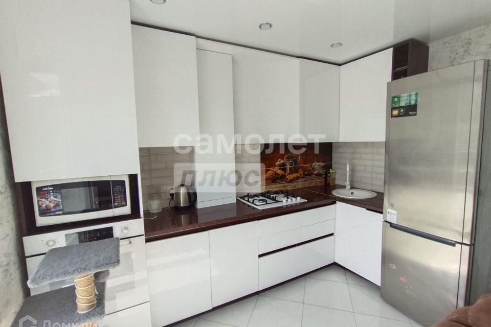 Продаётся 2-комнатная квартира, 50.5 м²