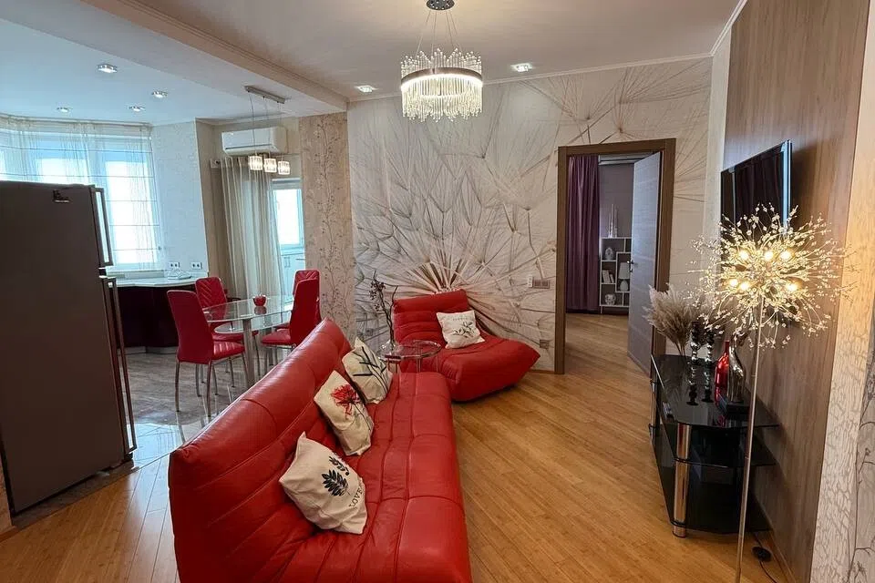 Сдаётся 3-комнатная квартира, 100 м²