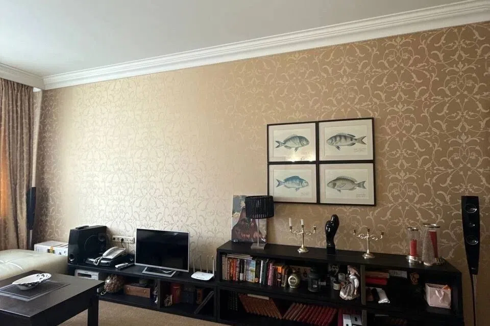 Продаётся 2-комнатная квартира, 75 м²