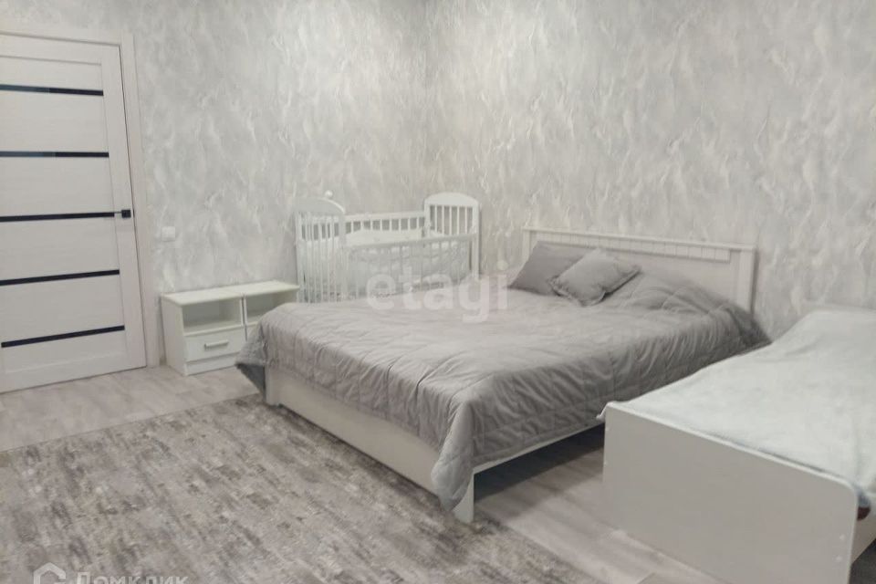 Продаётся 2-комнатная квартира, 58.4 м²