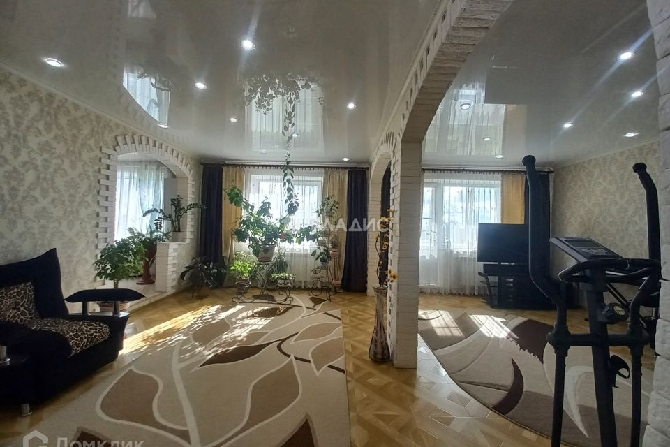 Продаётся 5-комнатная квартира, 118.5 м²