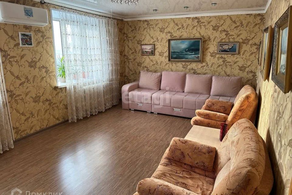 Продаётся 3-комнатная квартира, 71.3 м²