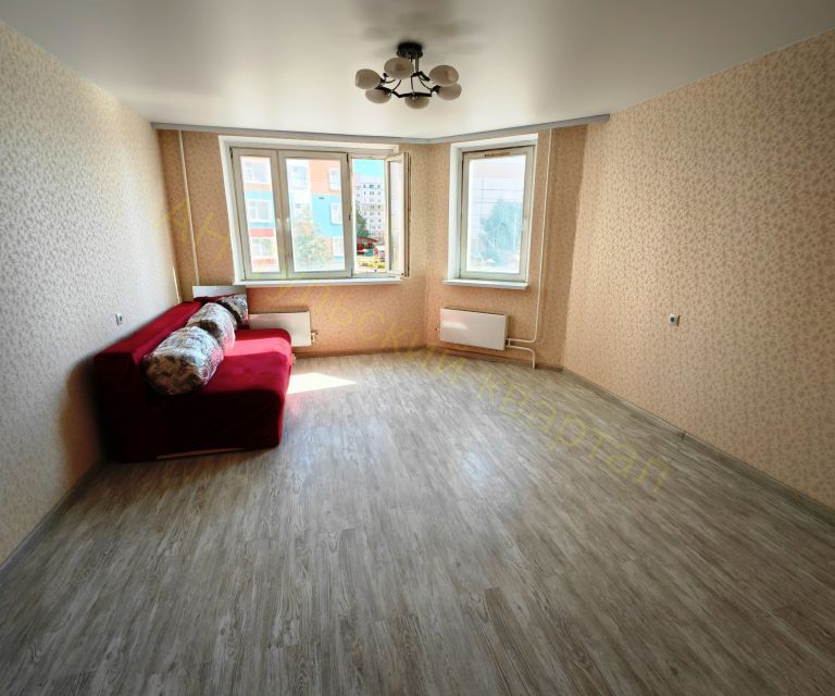 Продаётся 1-комнатная квартира, 42.5 м²