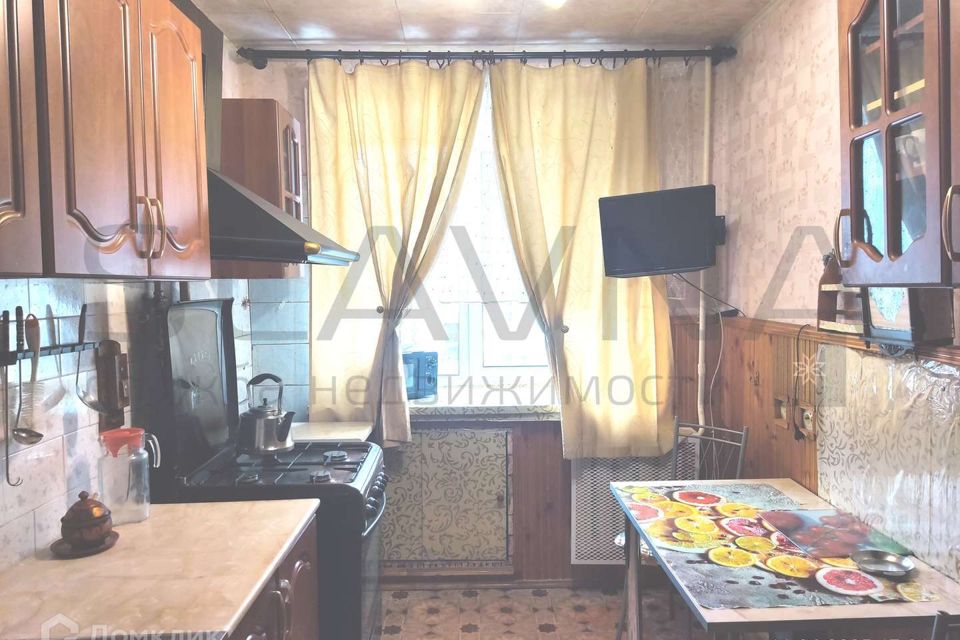 Продаётся 3-комнатная квартира, 59.3 м²