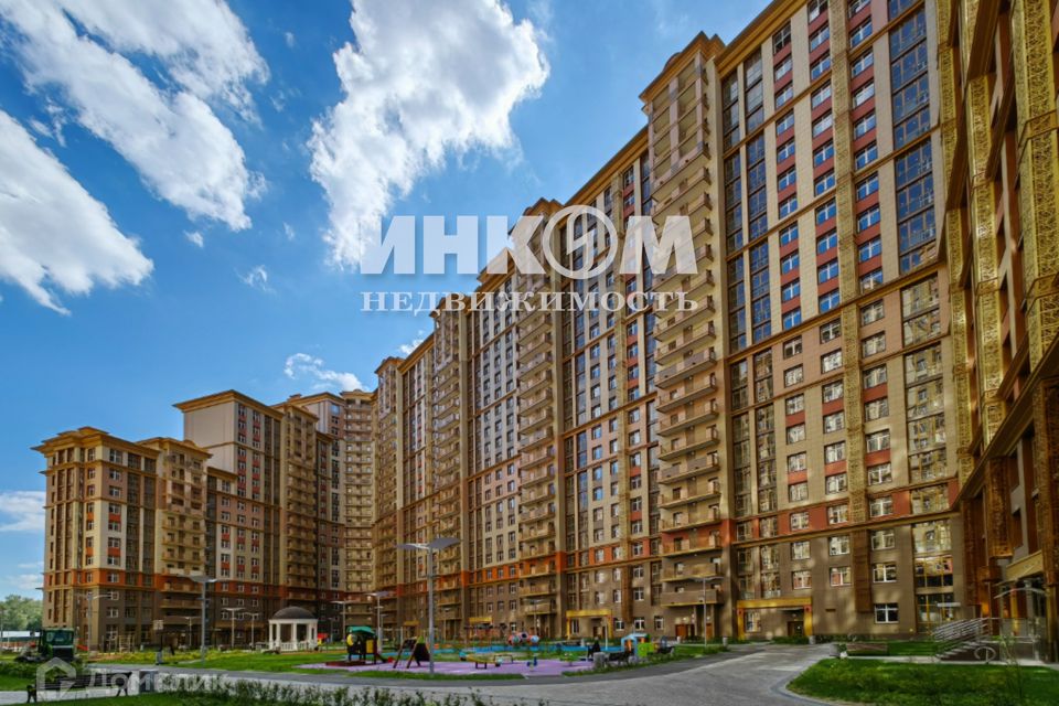 Продаётся 2-комнатная квартира, 58.4 м²