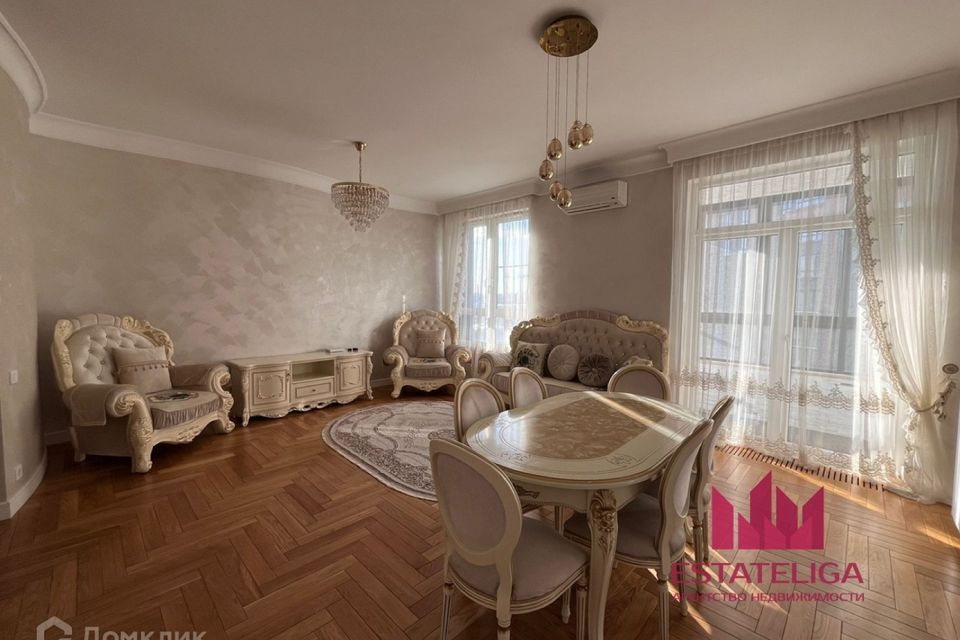 Продаётся 2-комнатная квартира, 72 м²